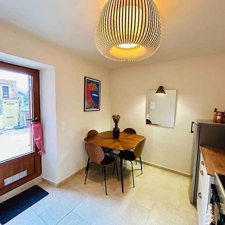 Charmant Petit Appartement Place De L Eglise 皮亚纳 外观 照片